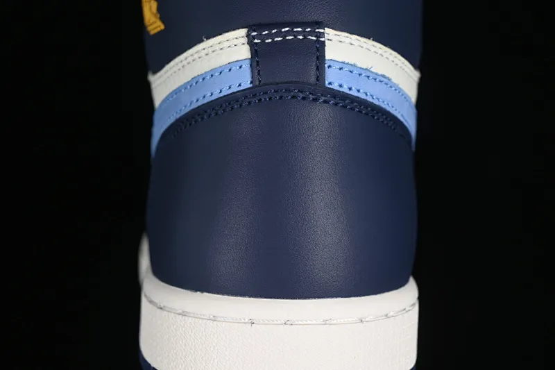 All categories Air Jordan Jordan series basketball shoes Air Jordan 1 High Air Jordan 1 High OG "First in Flight" AJ1 Joe 1 Obsidian 2.0 high-top basketball shoes FD2596-400